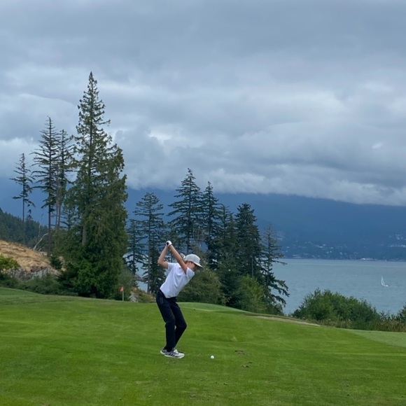 FWD (Sport Check) Pants used for golf only - Picture 9 of 9